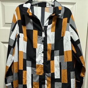 SHEIN Black and Gray Boxy Notched Collar Button Down Shirt